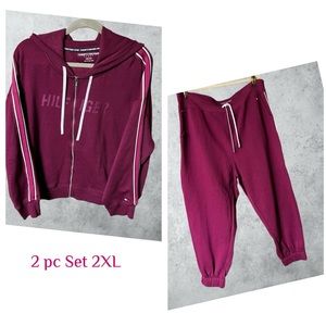 NWT 2 pc set Tommy Hilfiger Sport Womens Heavy Jacket & Jogger Plus 2X cranberry